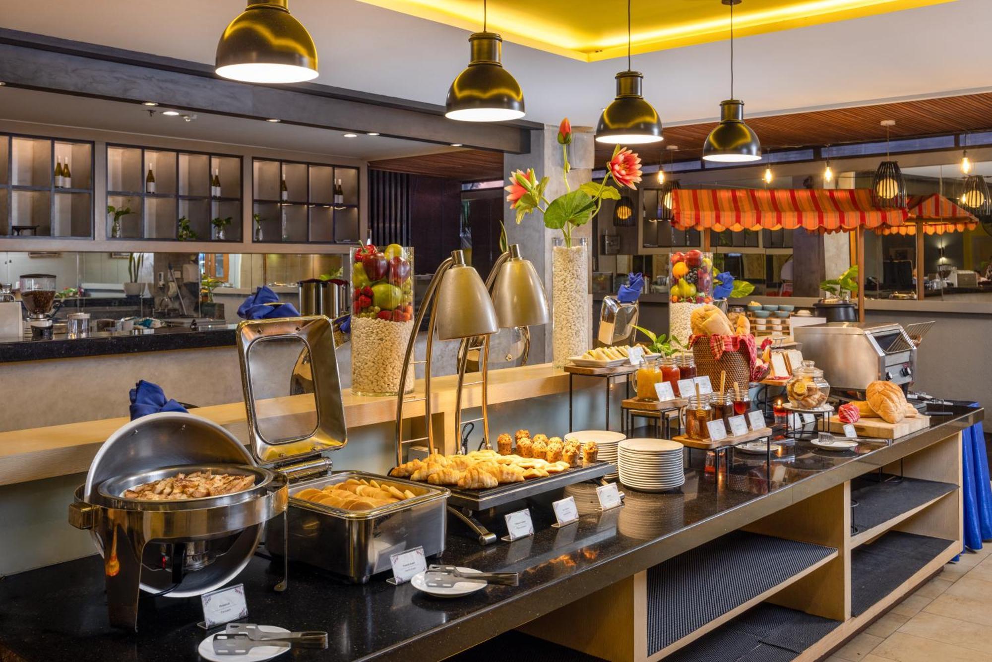 Swiss-Belinn Legian Luaran gambar