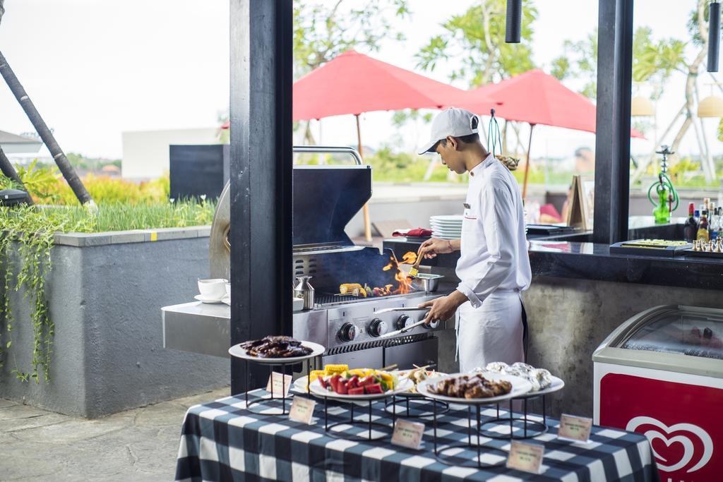 Swiss-Belinn Legian Luaran gambar